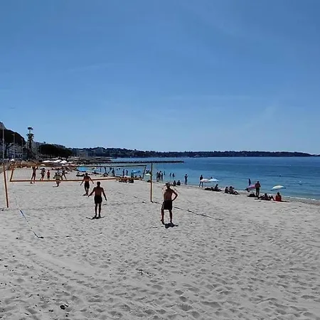 Superbe 2 Pieces Front De Mer, Le Lido * Antibes
